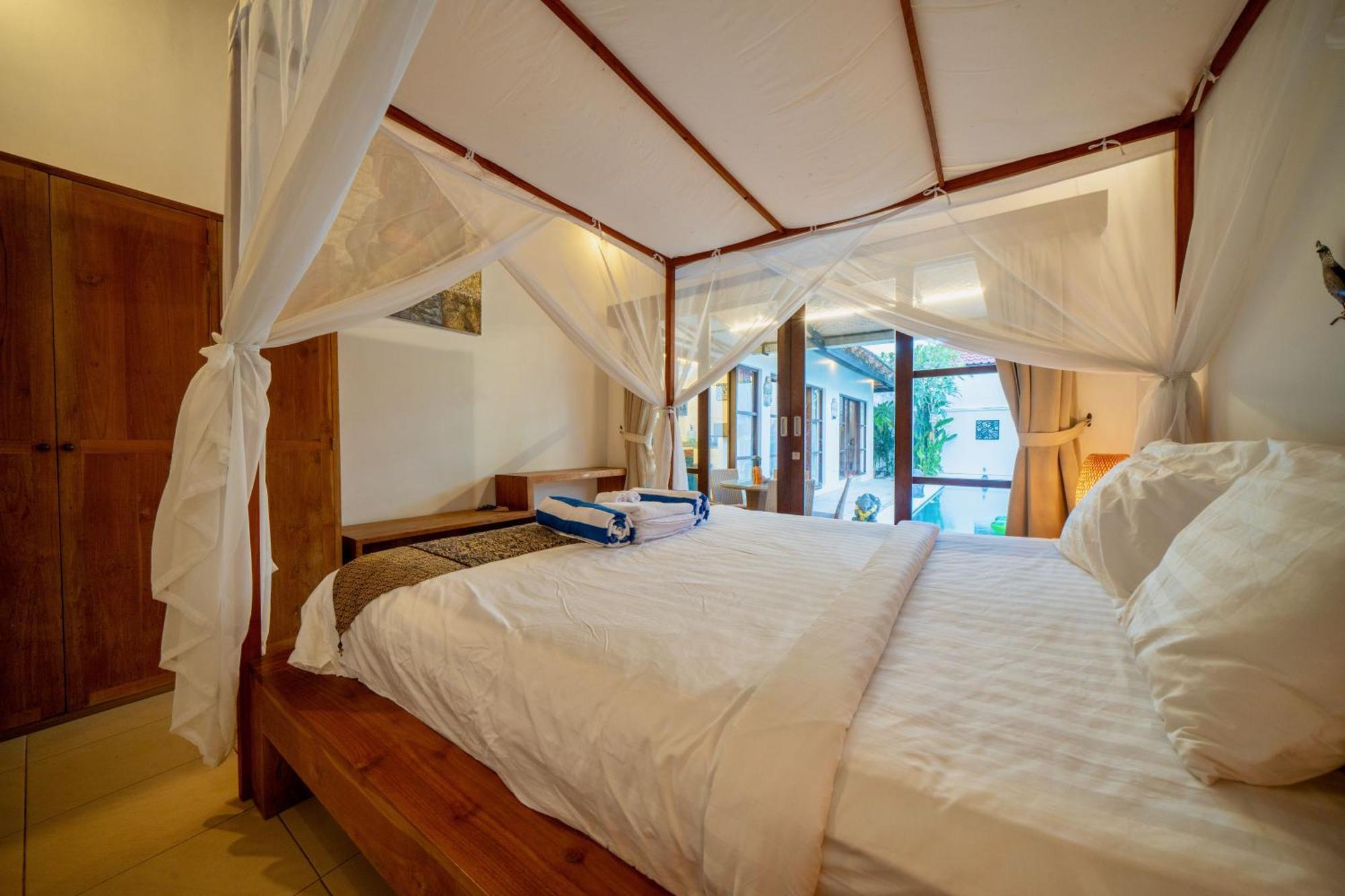 Bali Sunyi Villas Jimbaran  Exterior photo