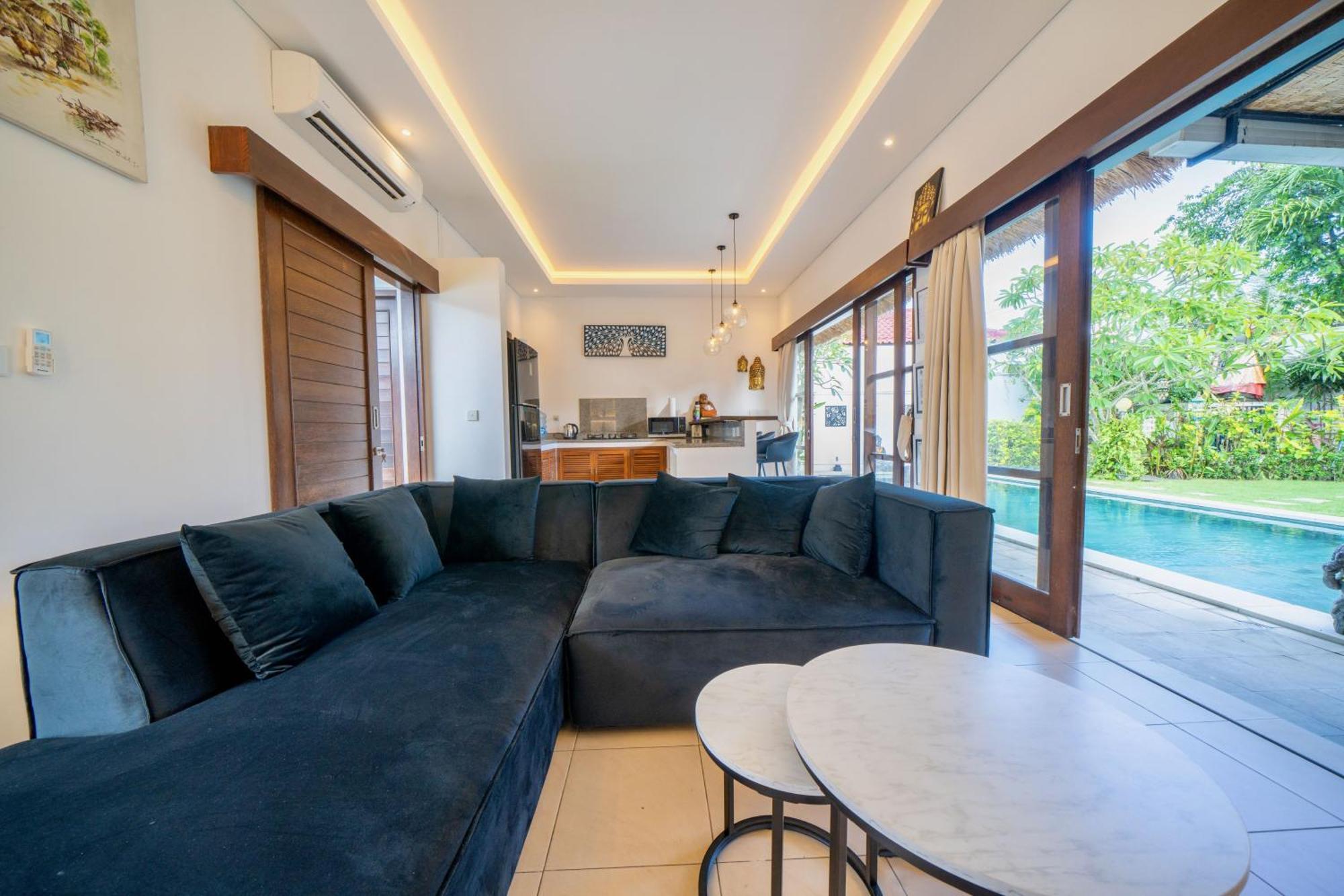 Bali Sunyi Villas Jimbaran  Exterior photo